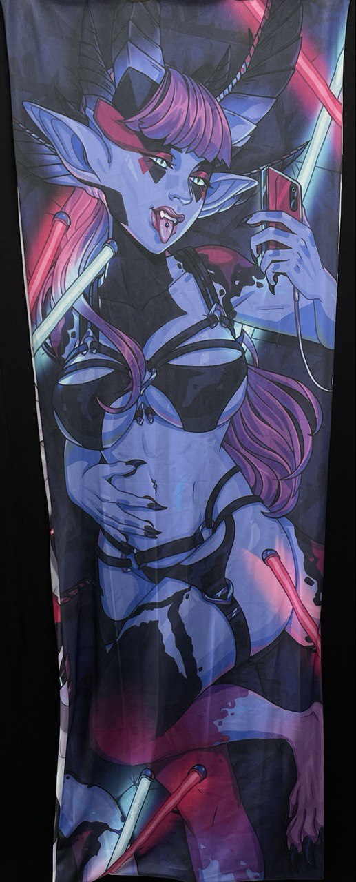 Tyramyth Body Pillow