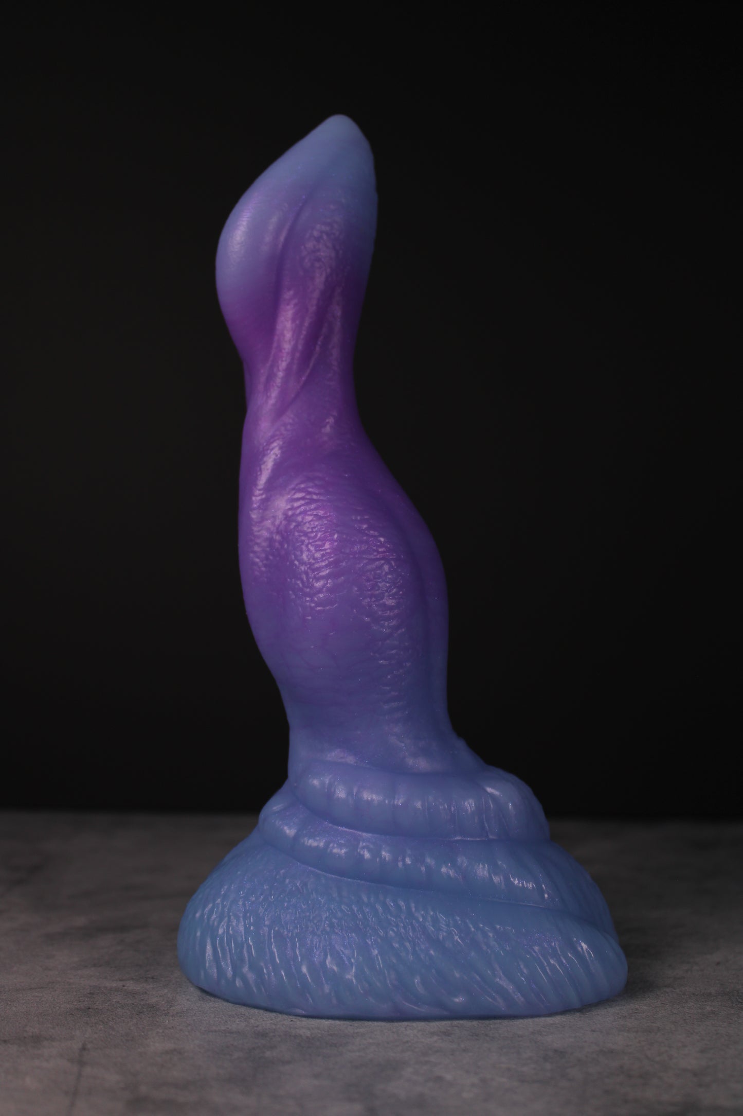 Cassius (Large | Soft)