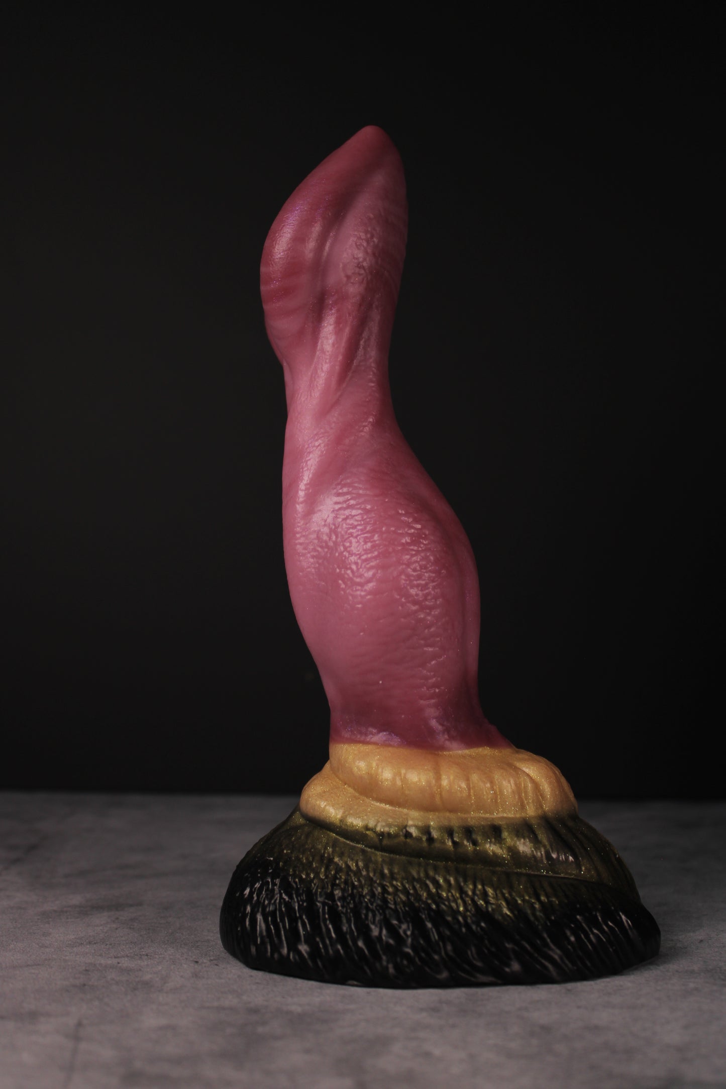 Cassius (Large | Soft)