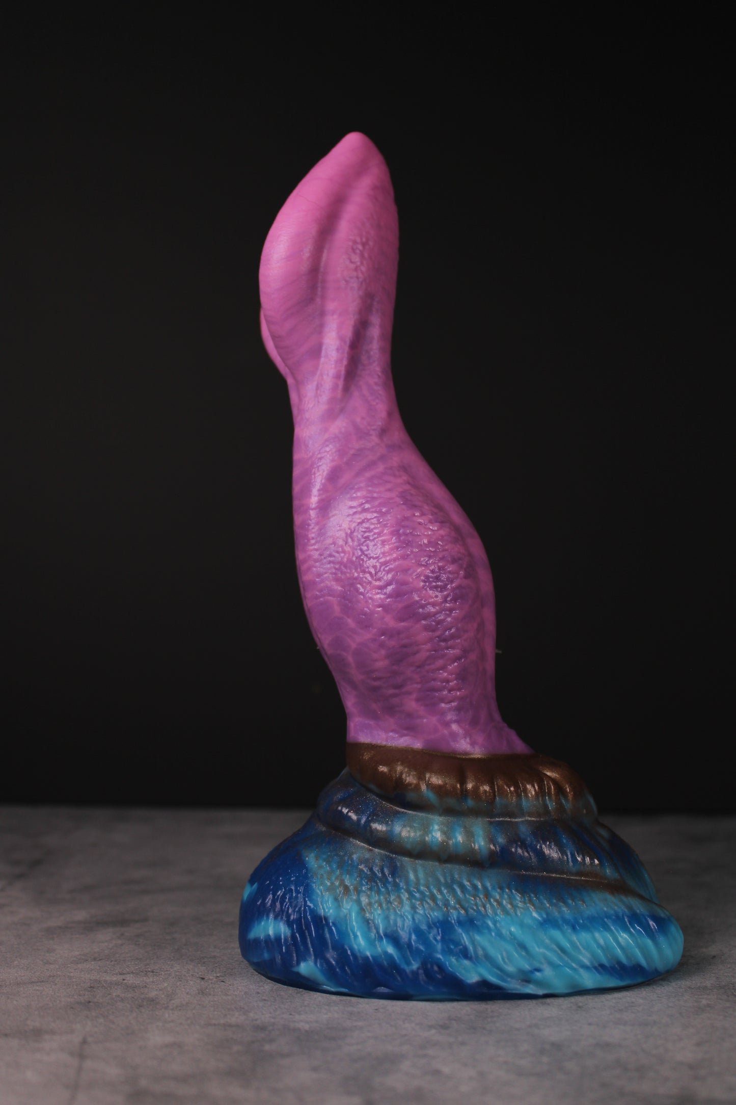 Cassius (Large | Soft)