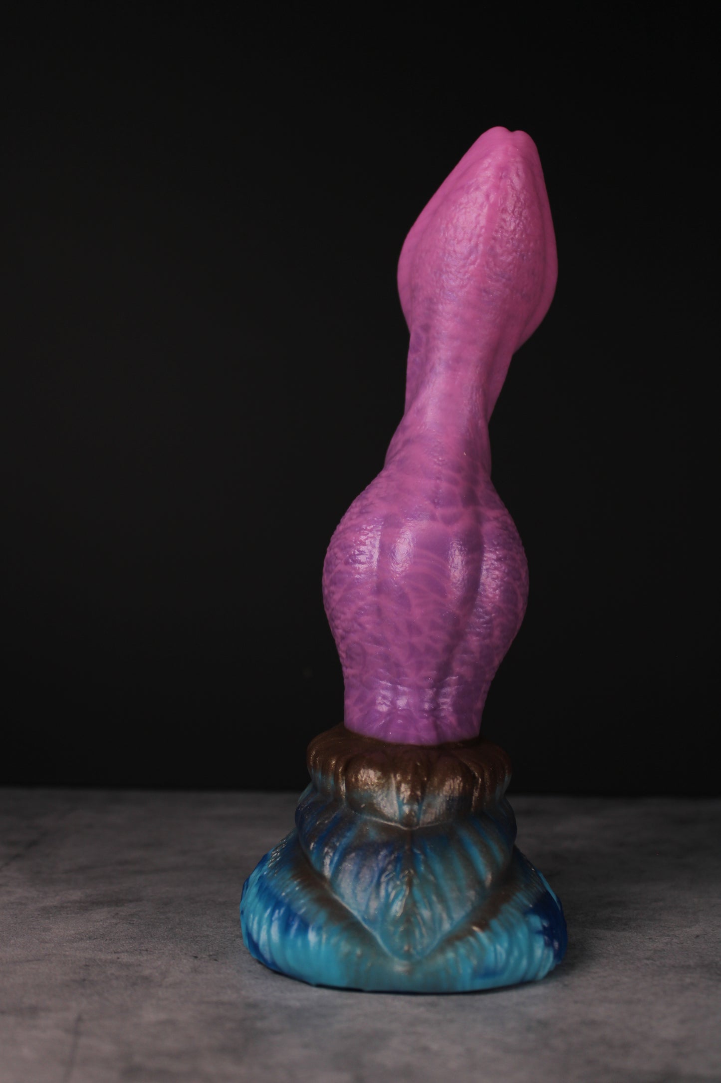 Cassius (Large | Soft)