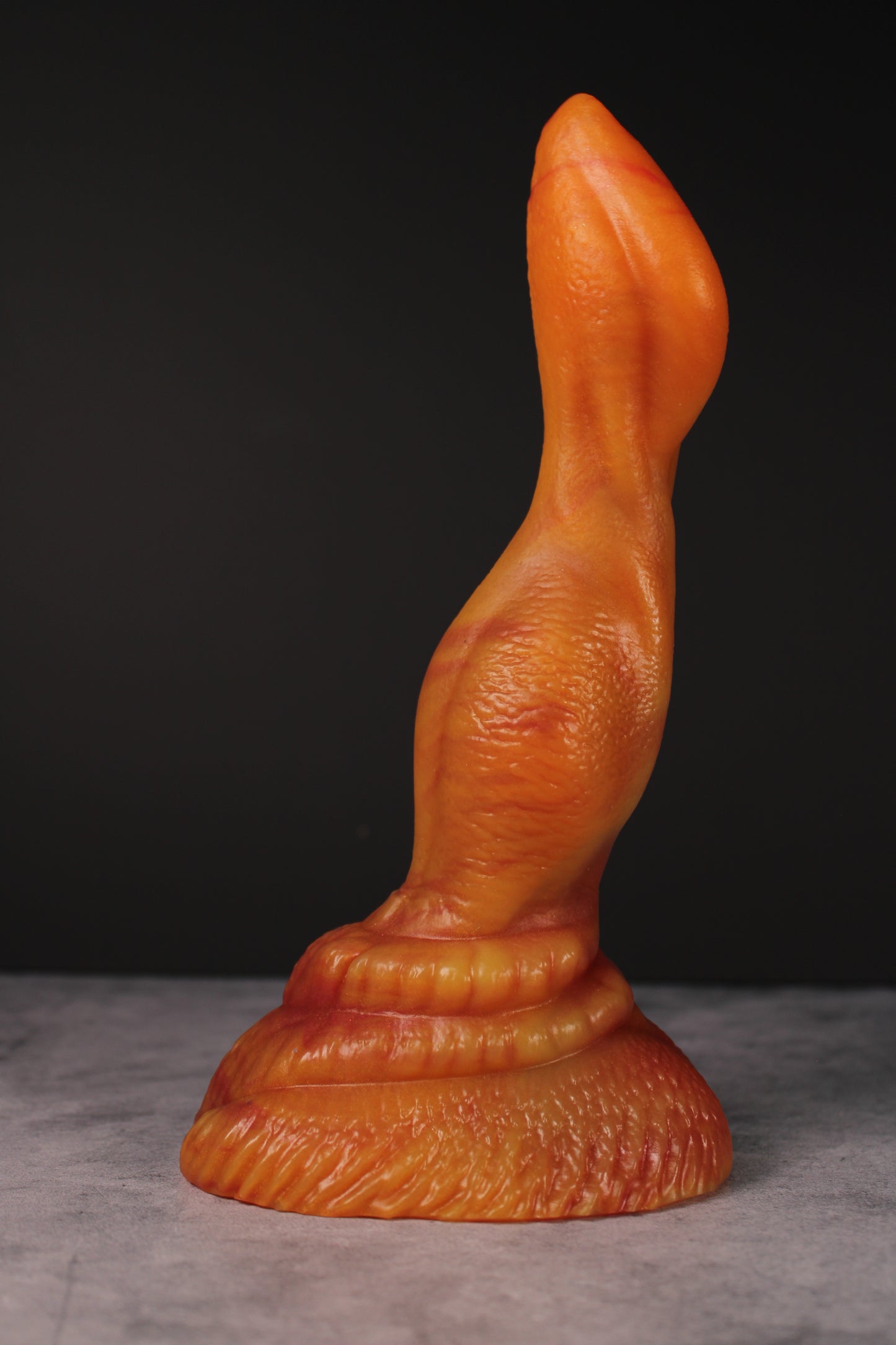 Cassius (Large | Soft)