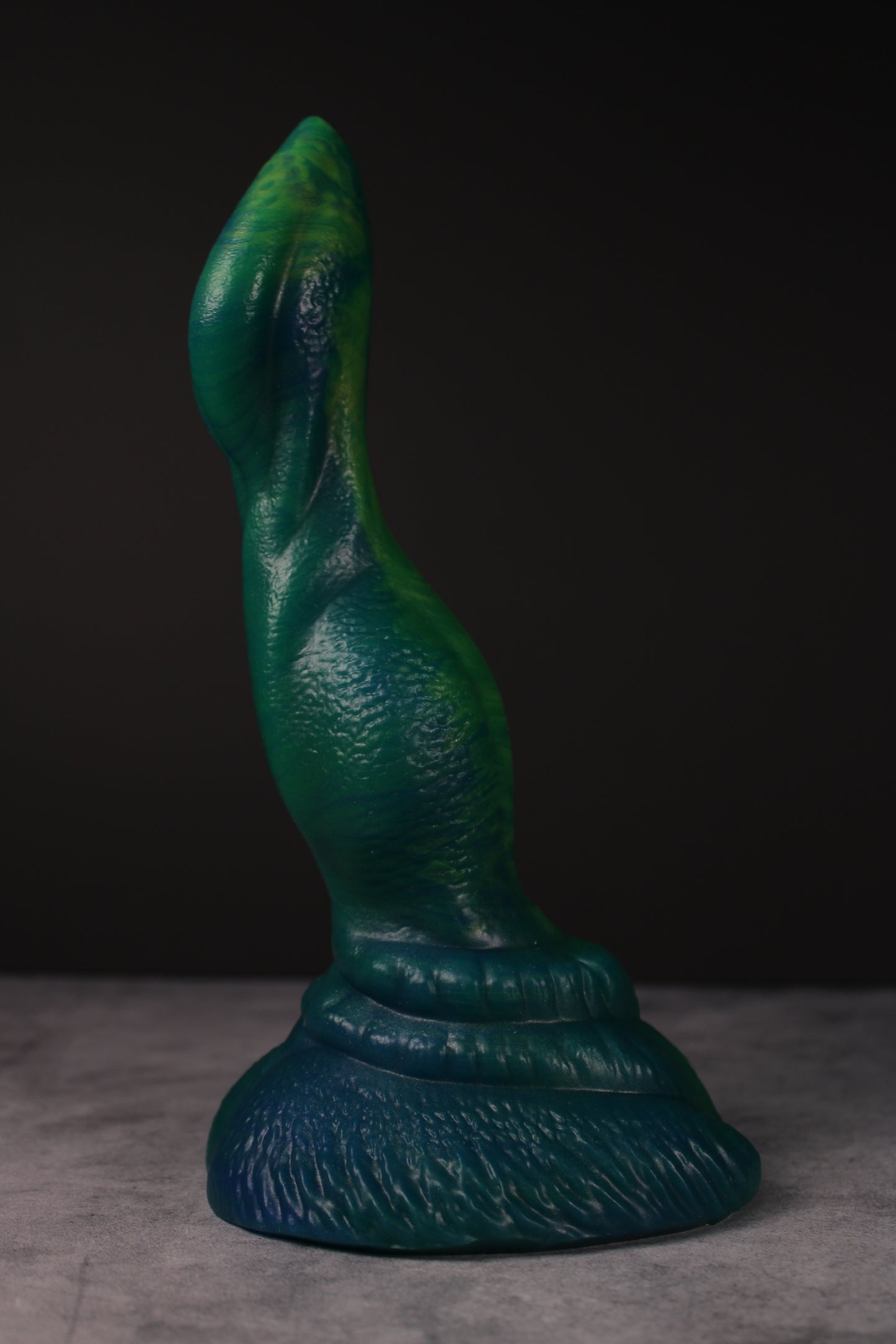 Cassius (Large | Soft)