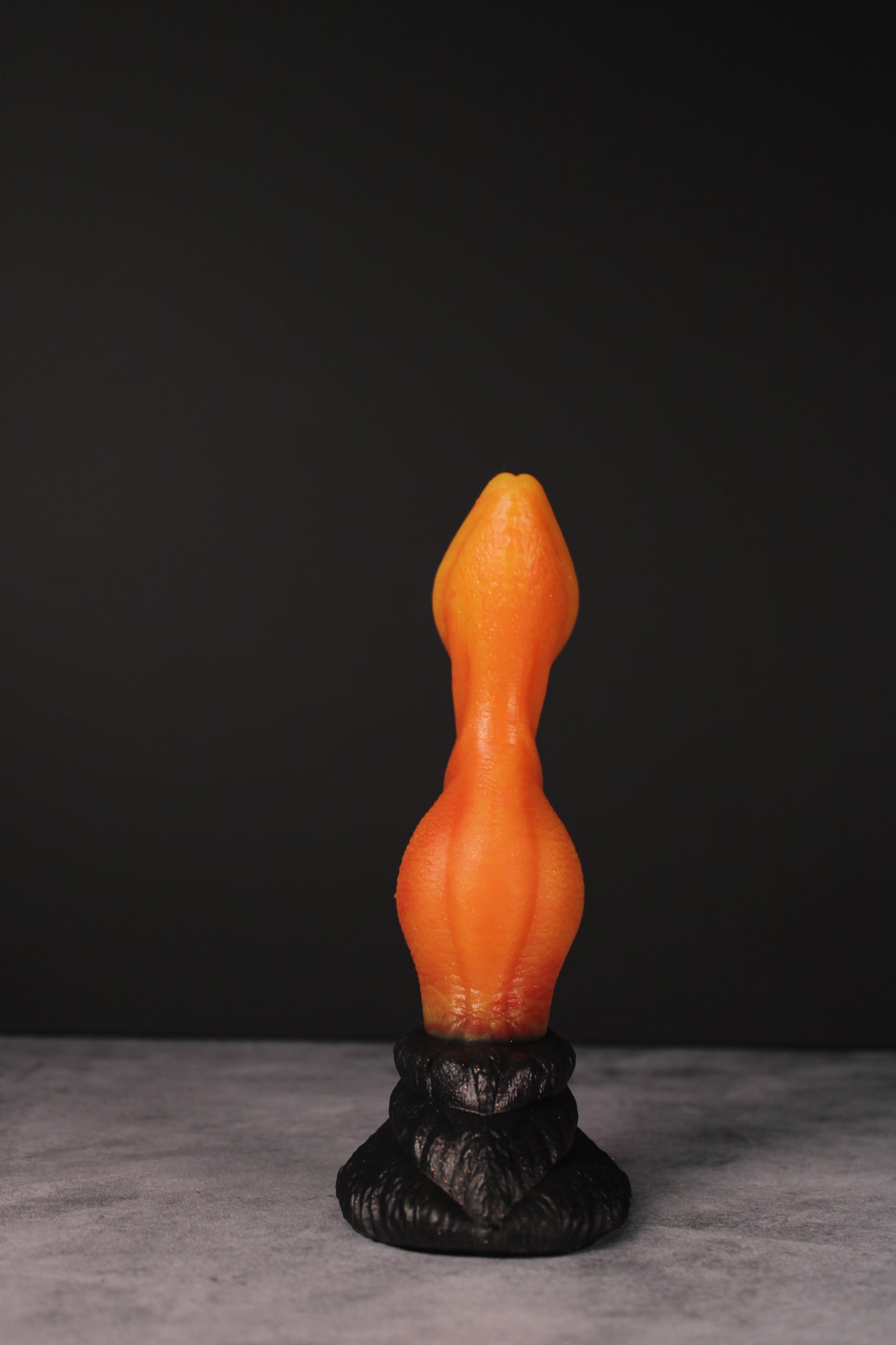 Cassius (Small | Soft)