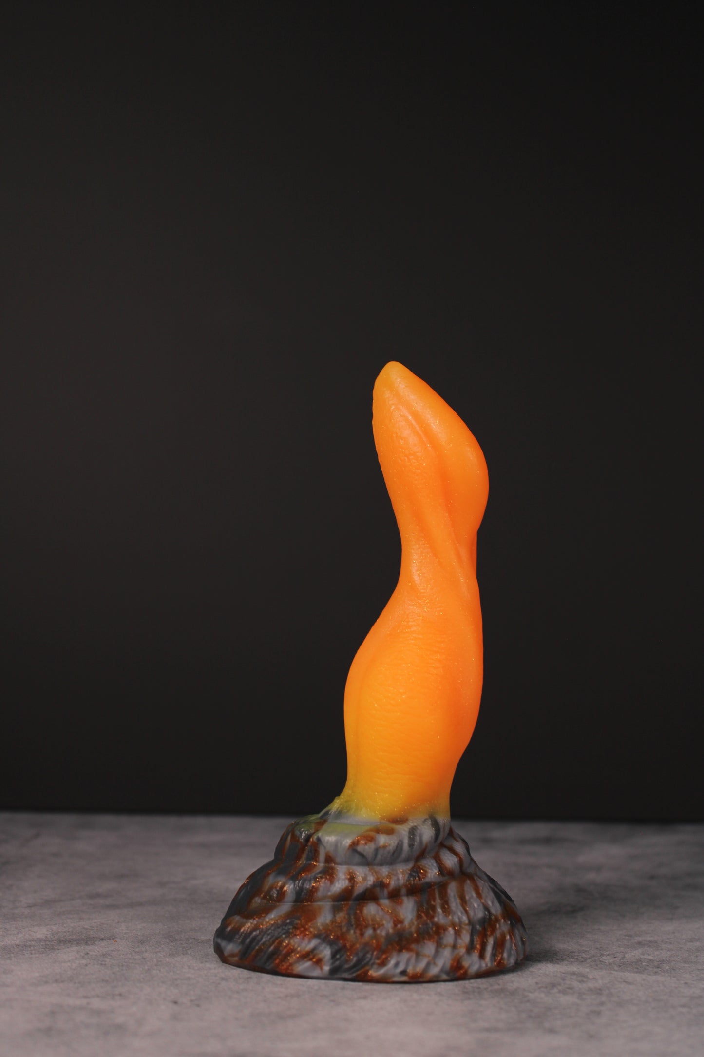 Cassius (Small | Soft)