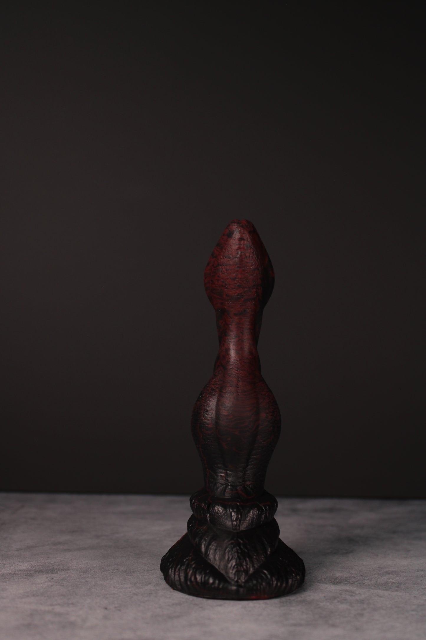 Cassius (Small | Firm)