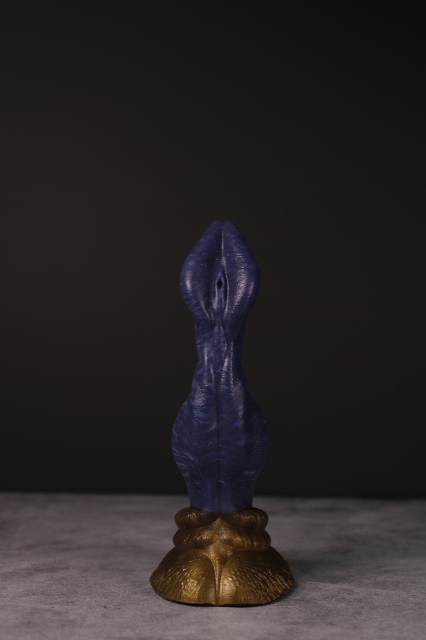 Cassius (Small | Soft)