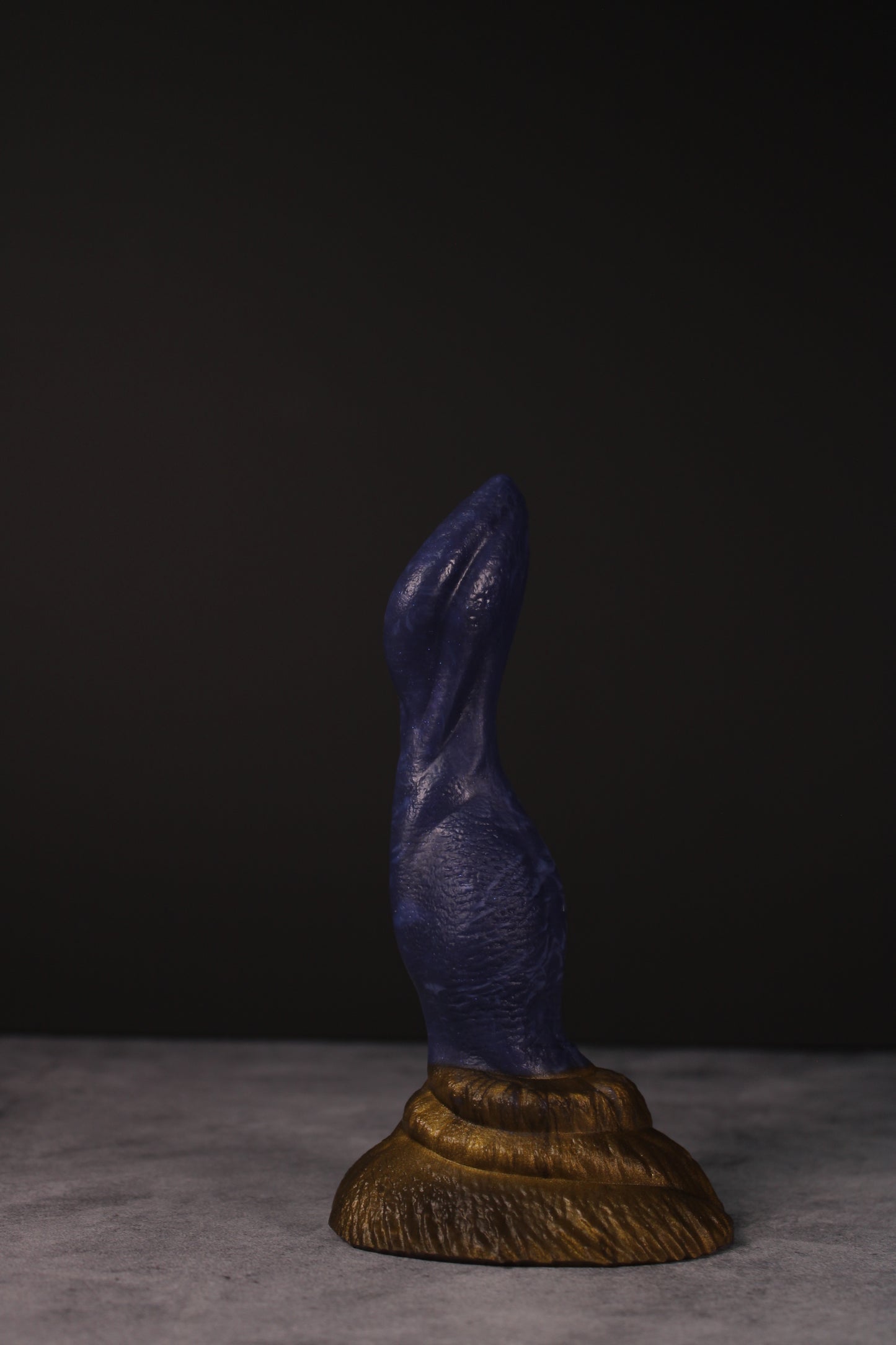 Cassius (Small | Soft)