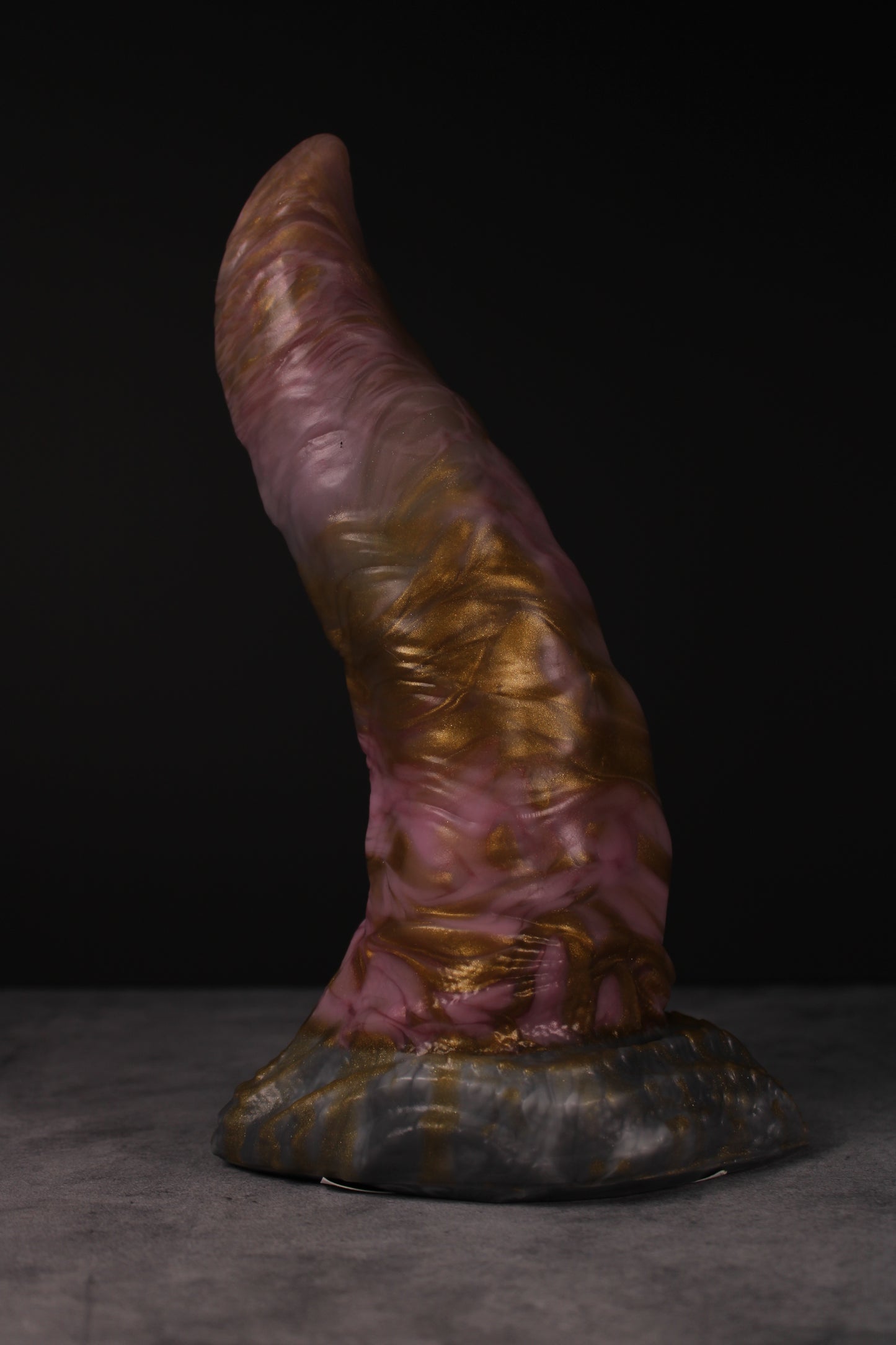 Caiman (Large | Soft)