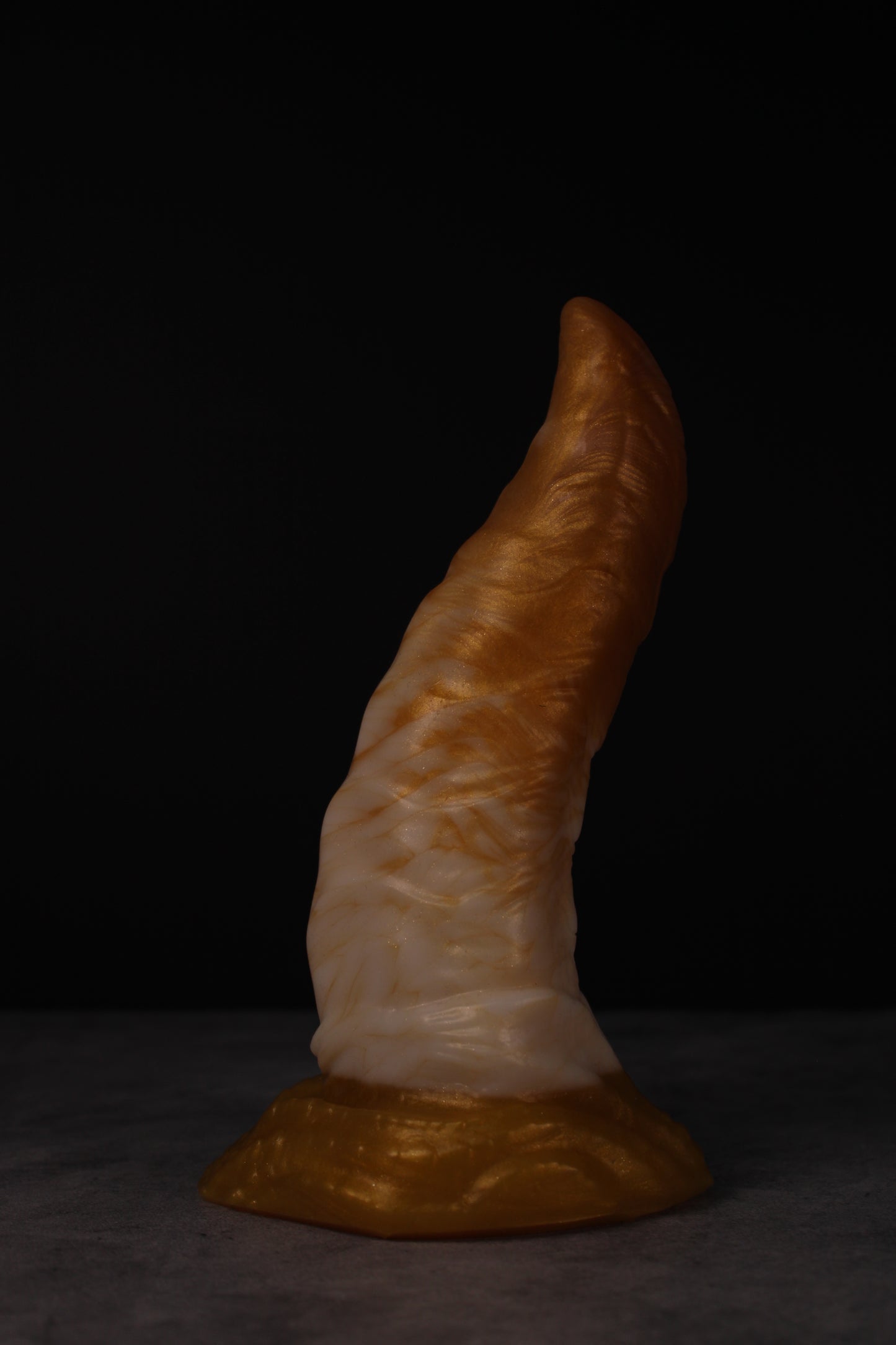 Caiman (Medium | Soft)