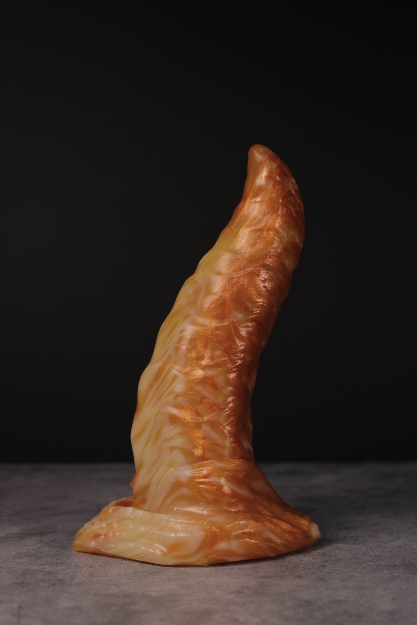 Caiman (Medium | Soft)