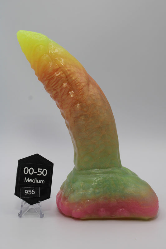 Xenocat (Medium)