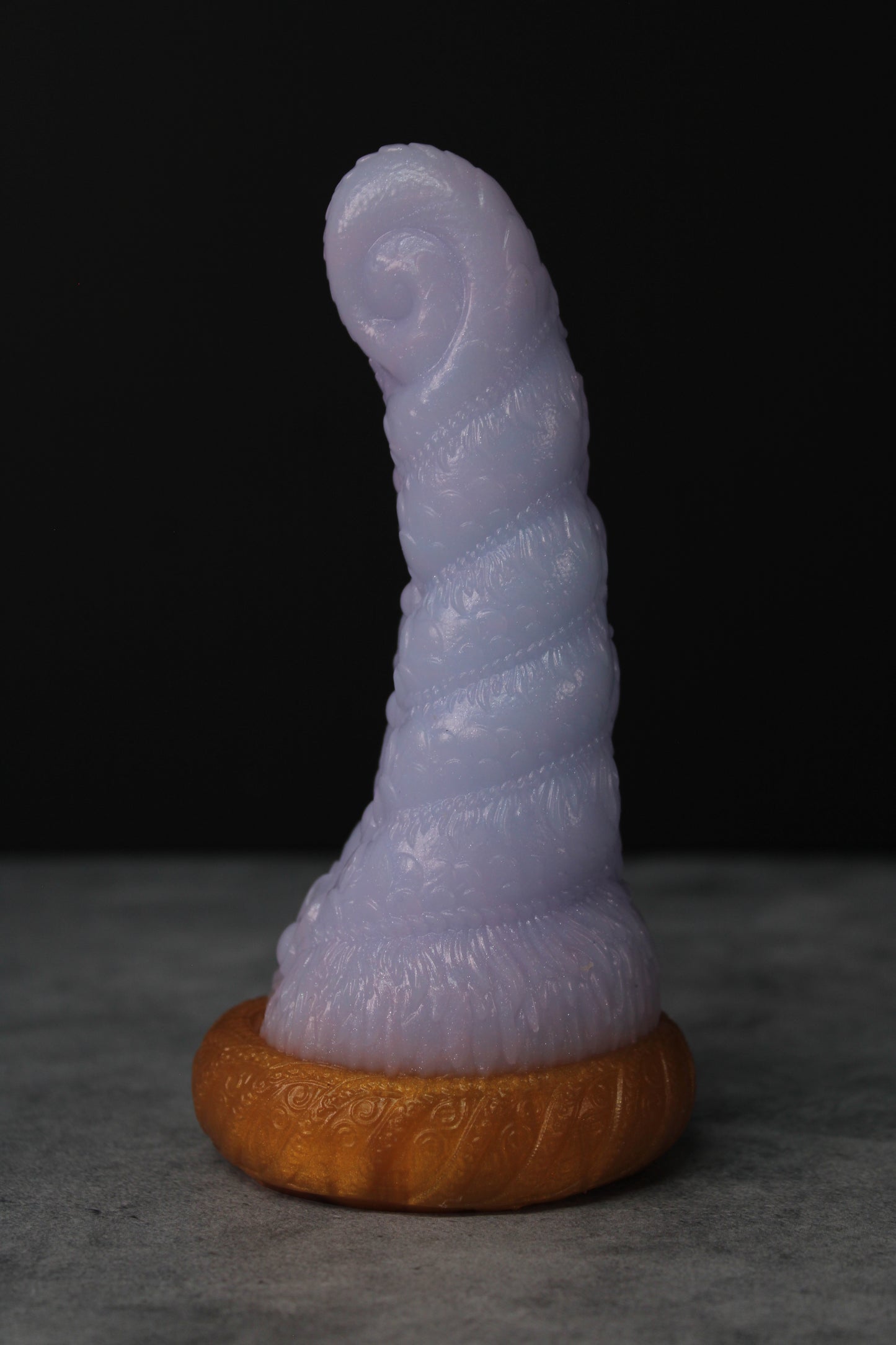 Monarch (Small | Soft)