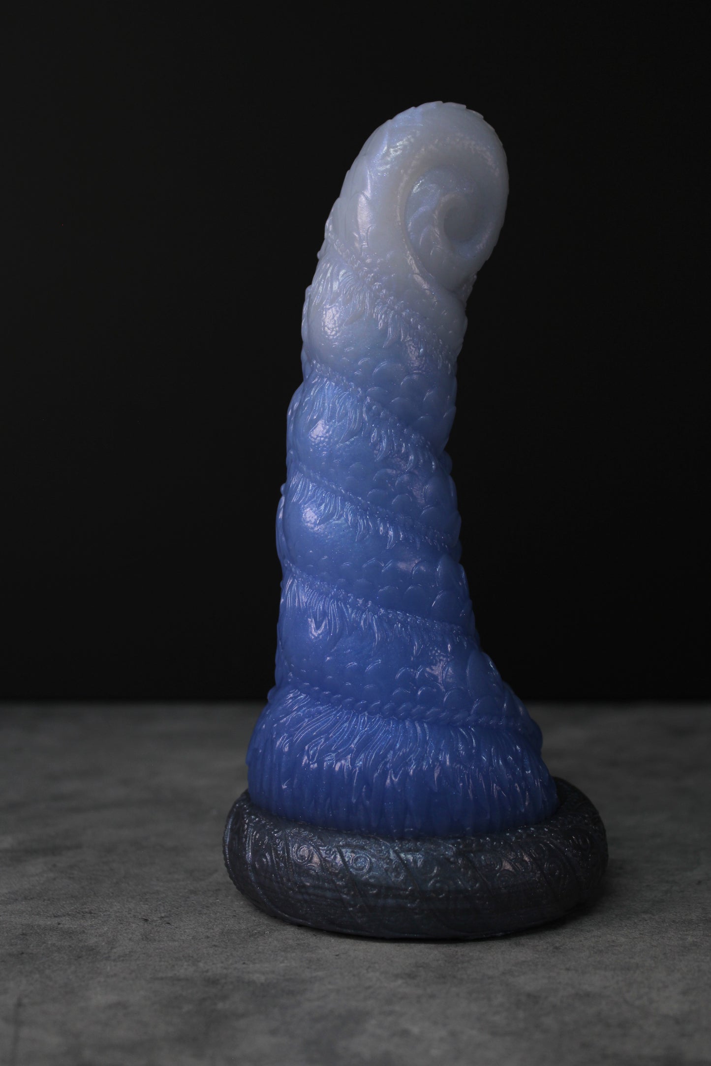 Monarch (Medium | Hybrid)