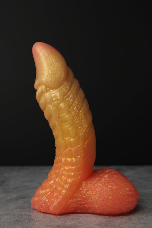 Xenocat (Medium | Hybrid)