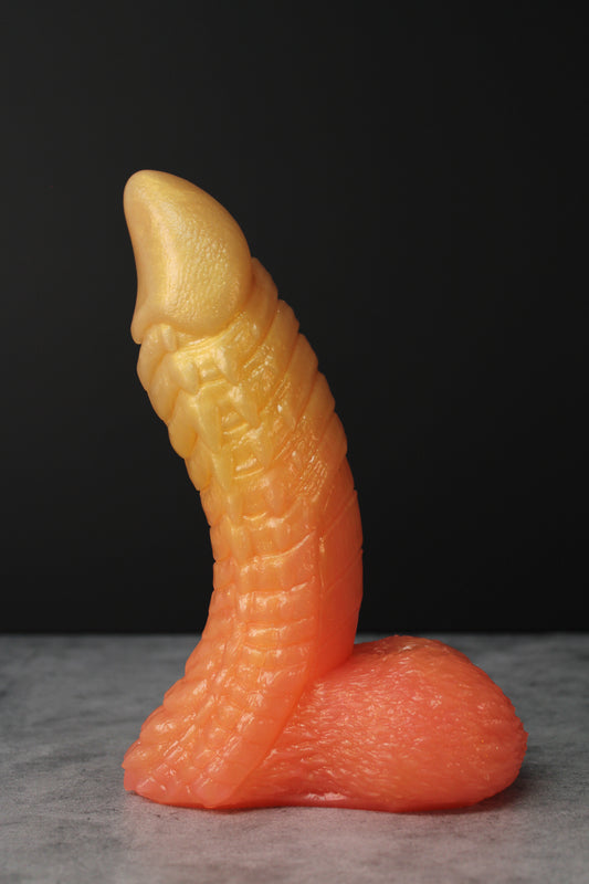 Xenocat (Medium | Hybrid)