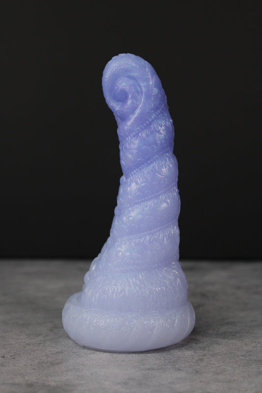 Monarch (Small | Hybrid)