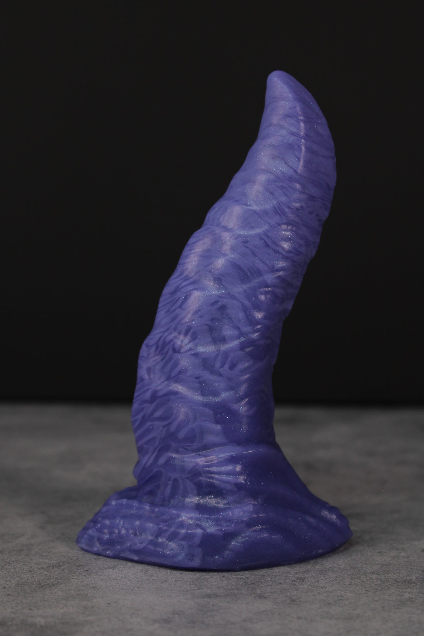 Caiman (Small | Super Soft)