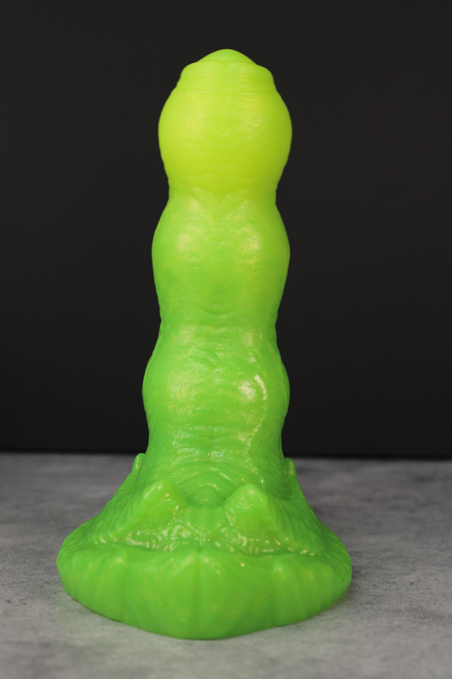 Dagmar (Medium | Hybrid)