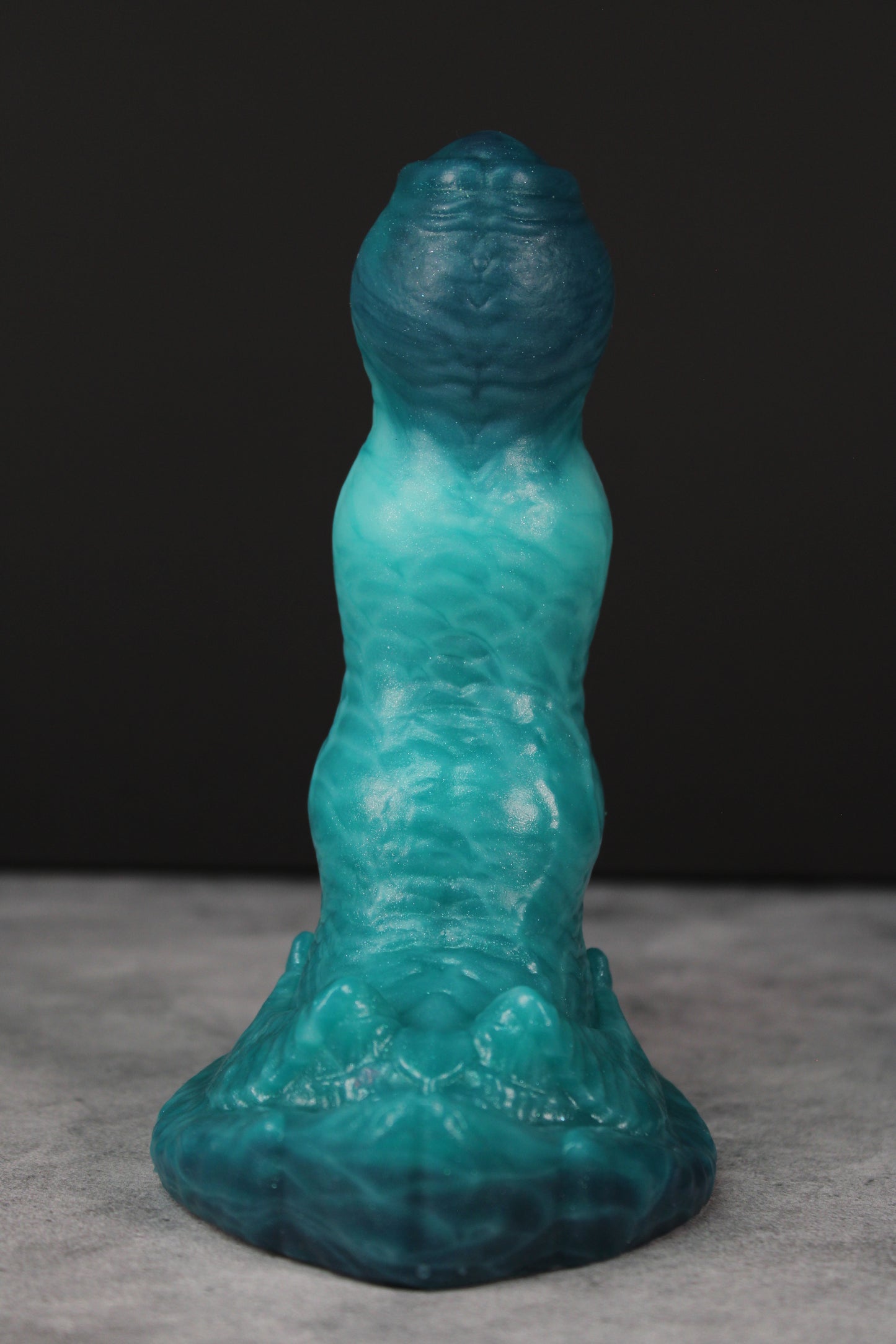 Dagmar (Small | Soft)