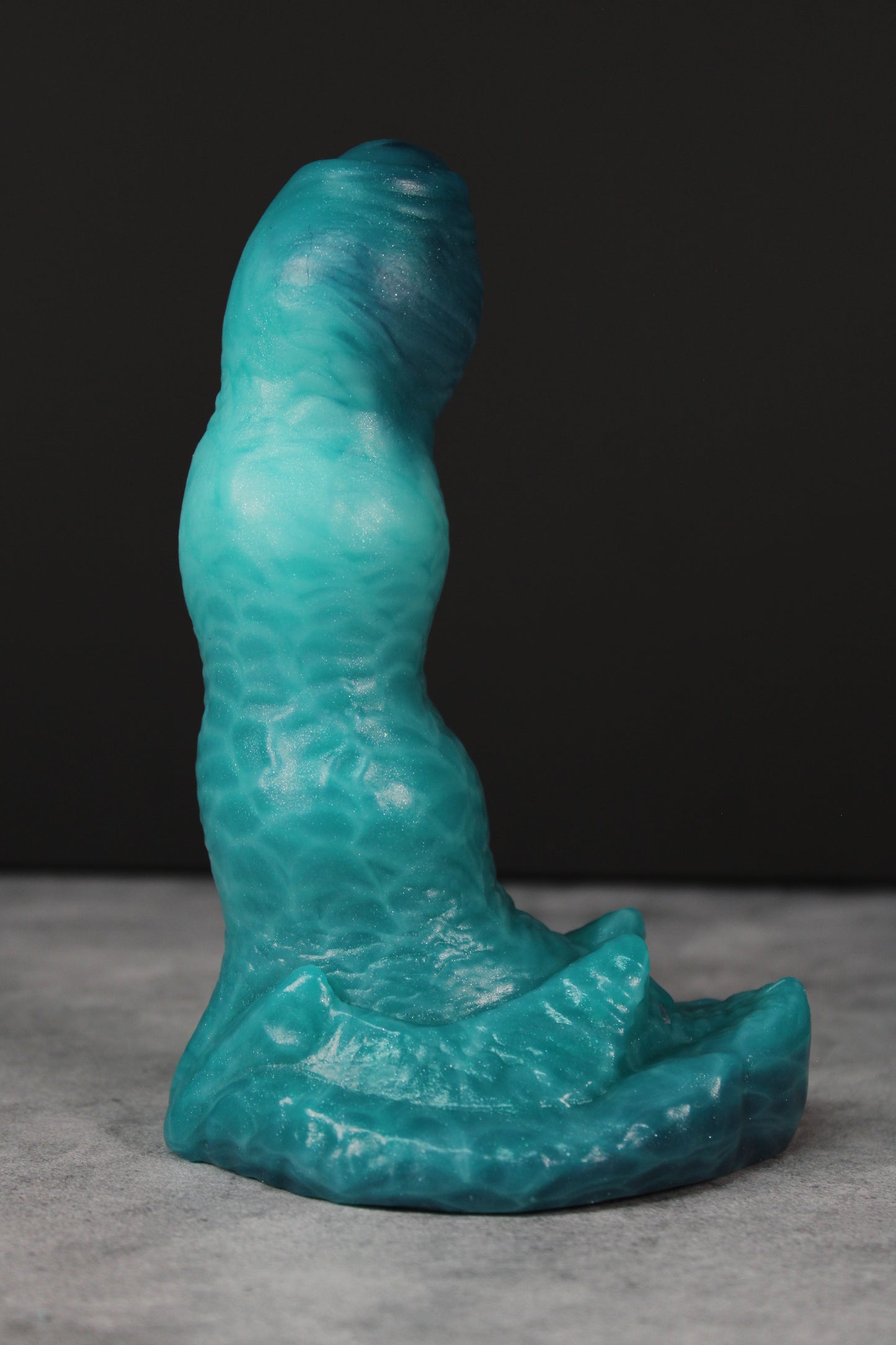 Dagmar (Small | Soft)