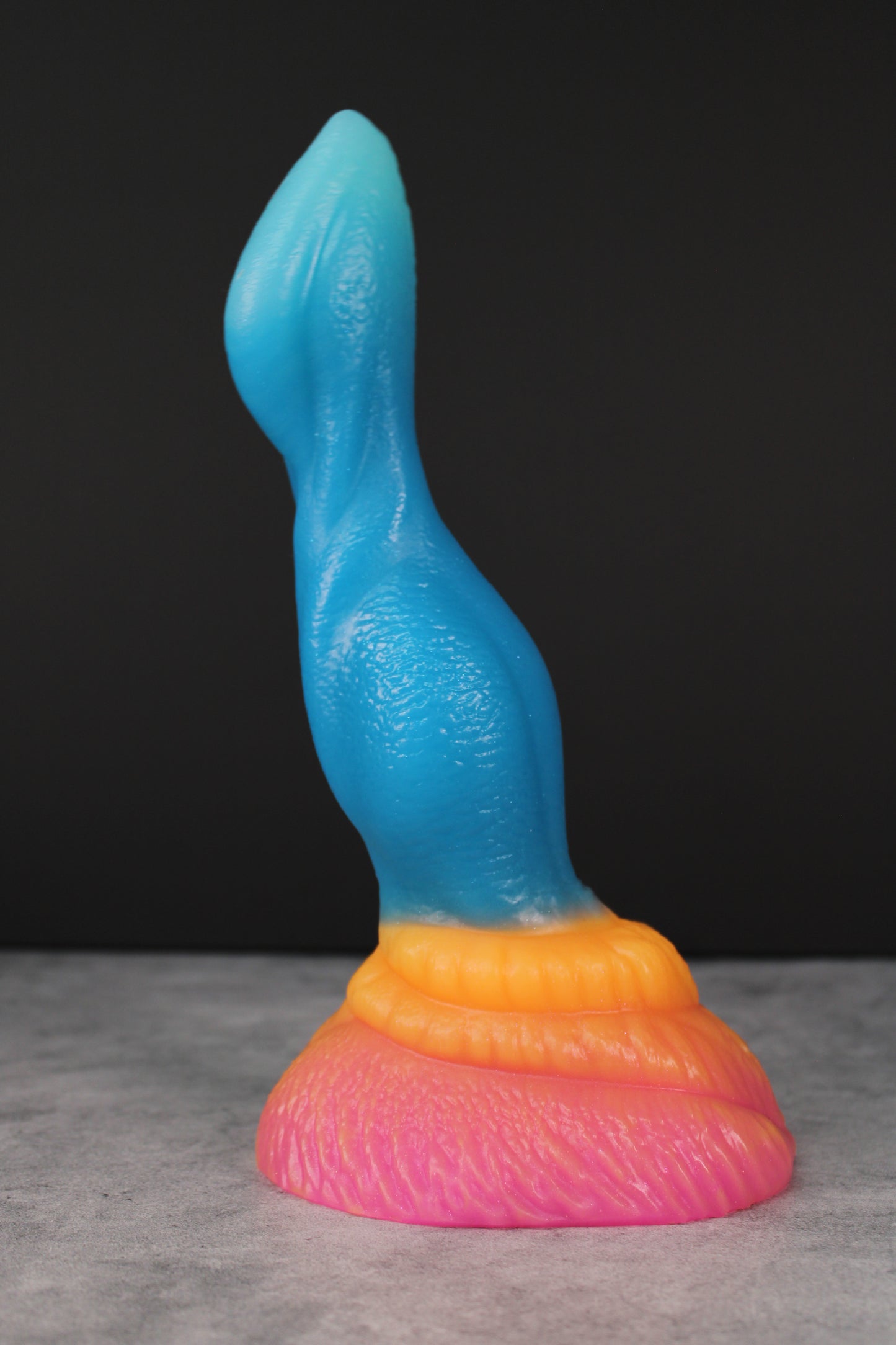 Cassius (Large | Soft)
