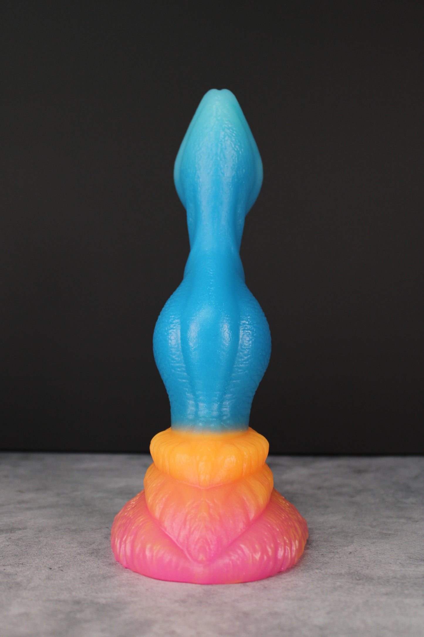 Cassius (Large | Soft)