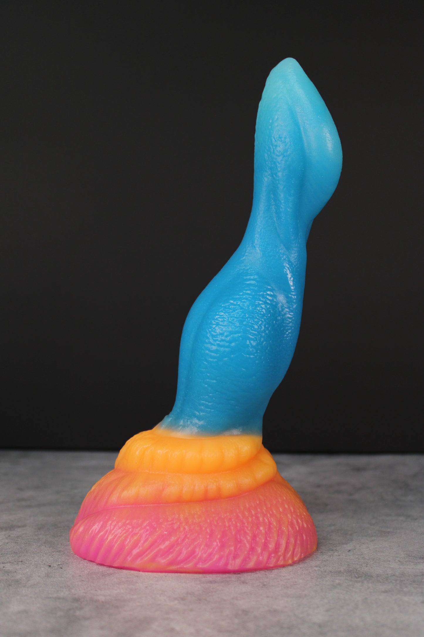 Cassius (Large | Soft)