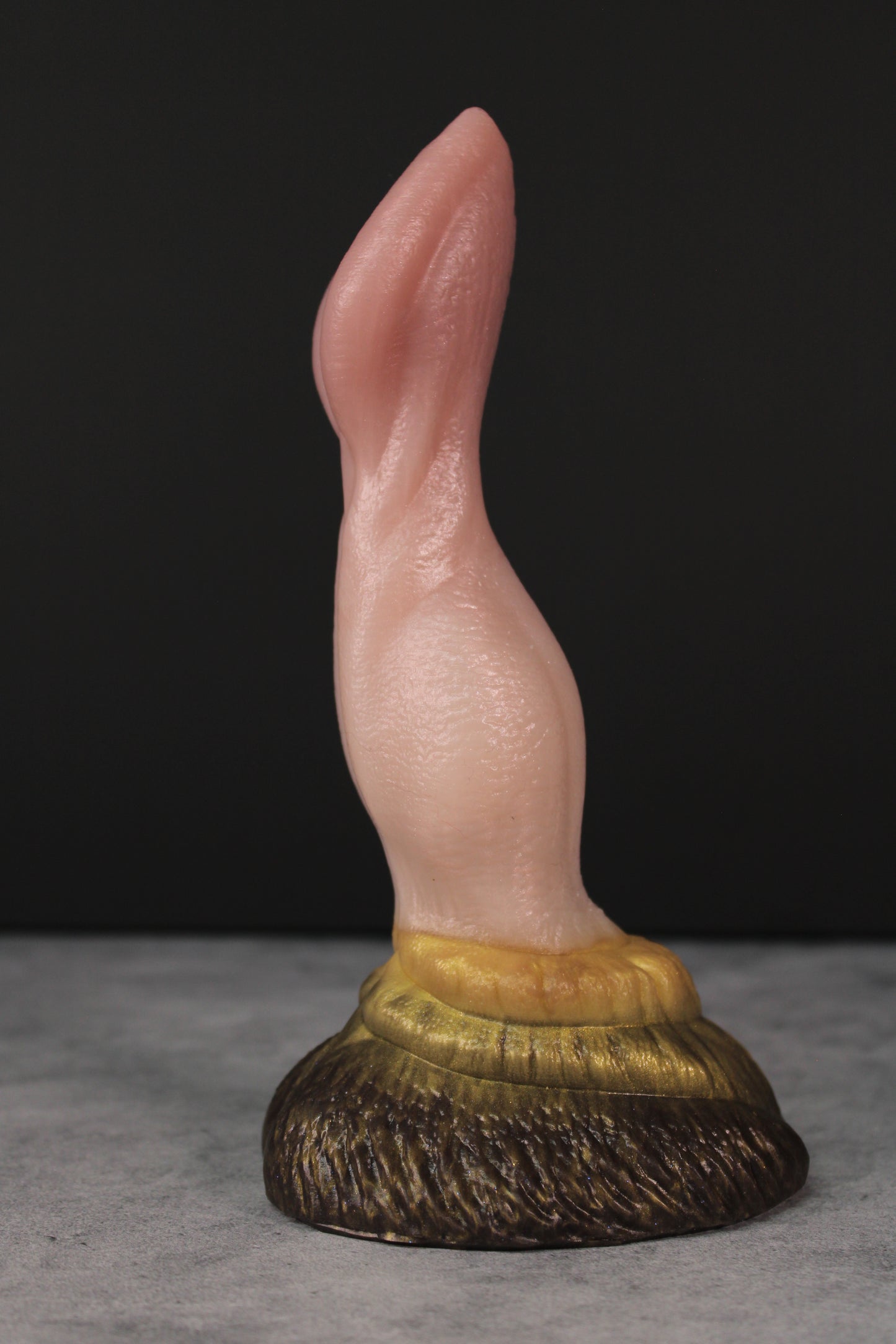 Cassius (Medium | Soft)