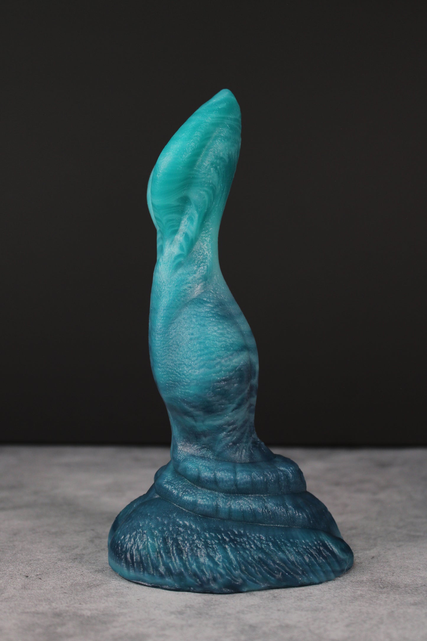 Cassius (Medium | Soft)