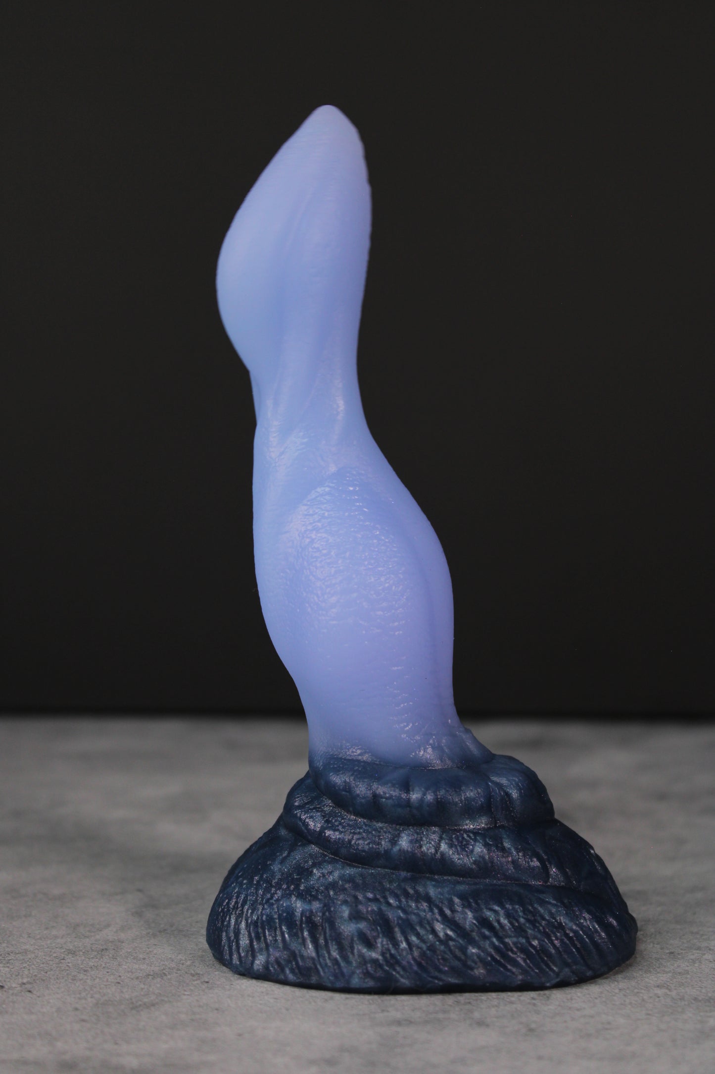 Cassius (Small | Hybrid)