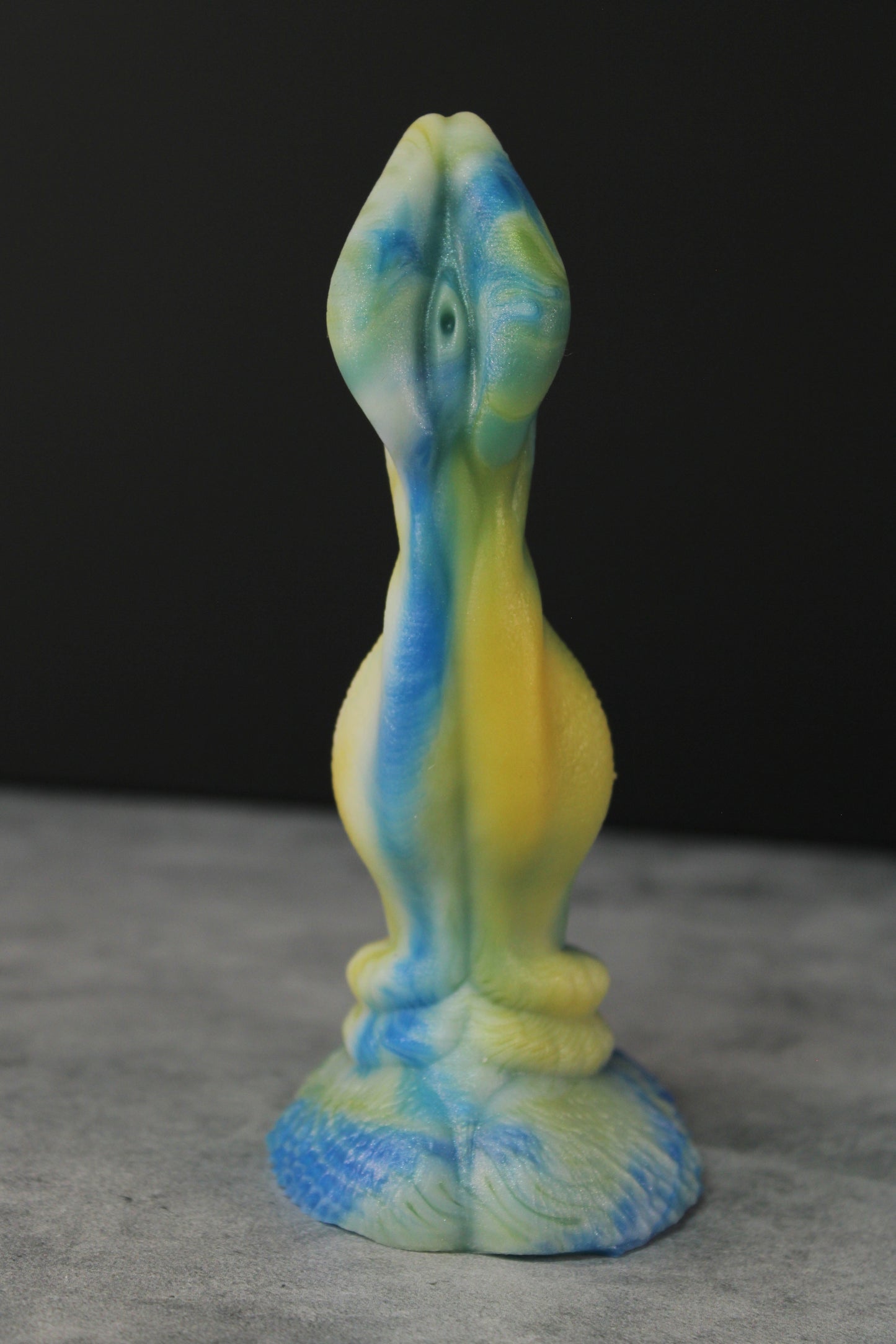 Cassius (Small | Soft)